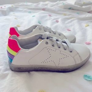 Steve Madden girll rezza sneaker white w neon back